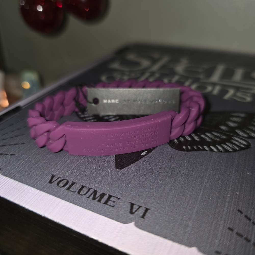 Marc Jacobs Plum Silicone Bracelet
